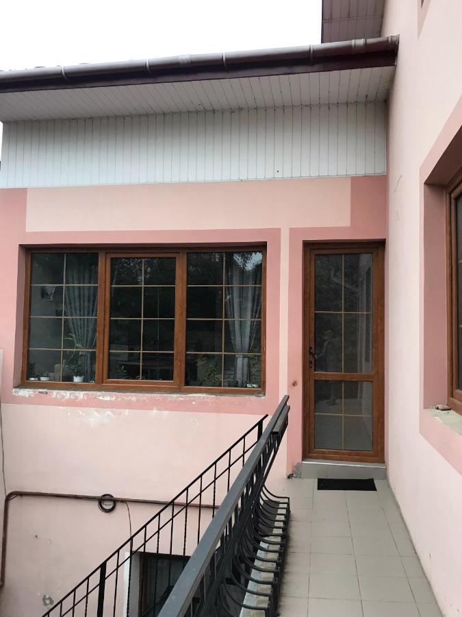 Апартаменты Studio_16A Черновцы Экстерьер фото